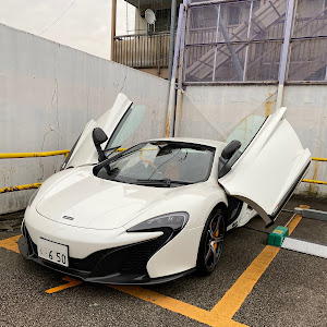 650S スパイダー