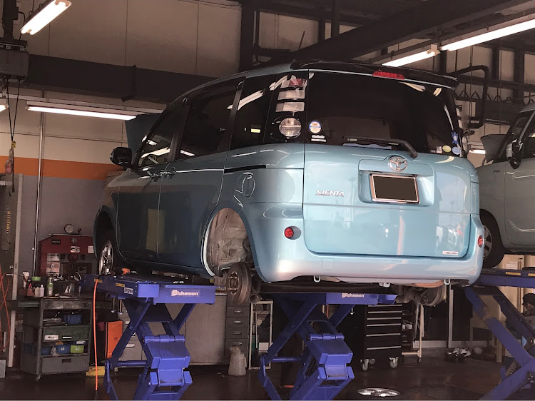 シエンタの車検・ナンバープレートに関するカスタム事例の投稿画像1枚目
