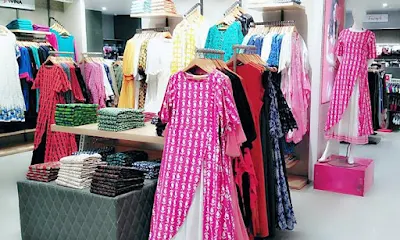 Colours of Saree Suhag