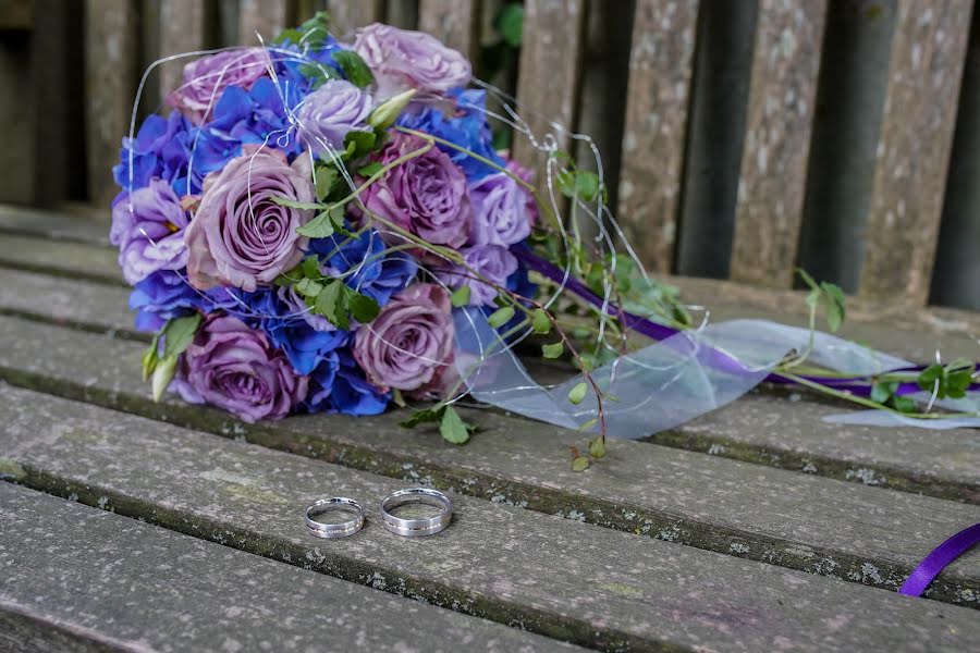 Fotógrafo de casamento Stefan Zimmer (freiraumfoto). Foto de 9 de fevereiro 2019