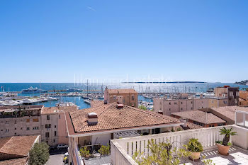 appartement à Le golfe juan (06)