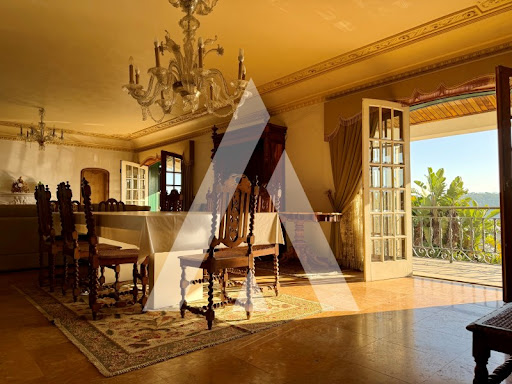 House 4