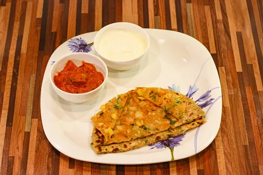 Aloo Methi Paratha