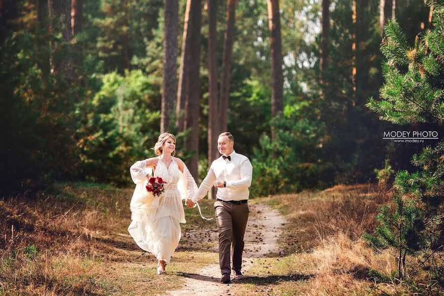 Huwelijksfotograaf Andrey Modey (grand-modey). Foto van 17 april 2019