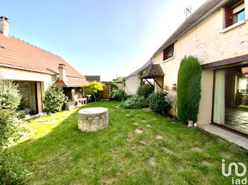 maison à Saint-Pierre-lès-Nemours (77)