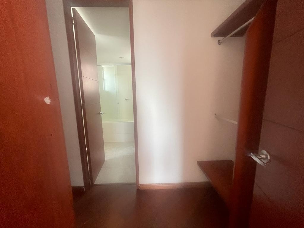 Apartamento En Arriendo - La Carolina, Bogota