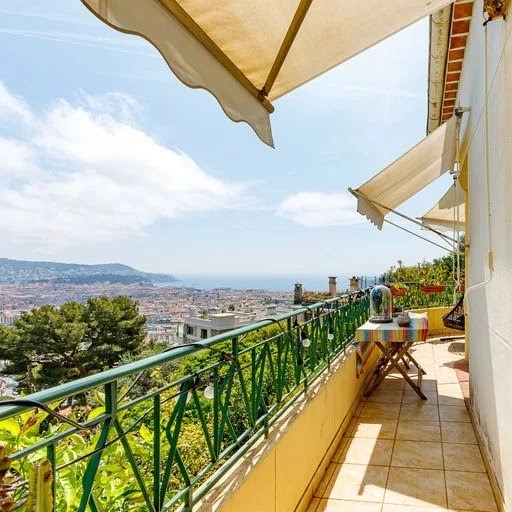 Vente villa 5 pièces 201 m² à Nice (06000), 1 050 000 €