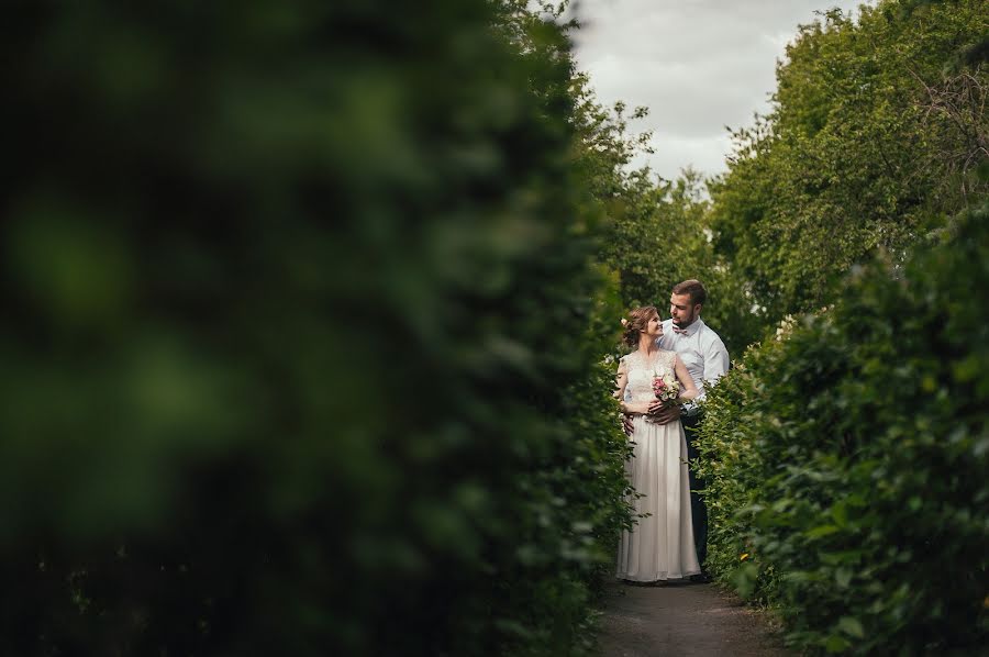 Fotógrafo de casamento Oleg Shashkov (shashkov). Foto de 7 de junho 2016