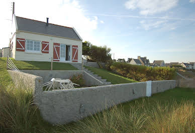 Maison en bord de mer avec jardin 2