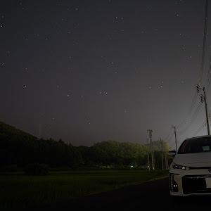 プリウスPHV ZVW52