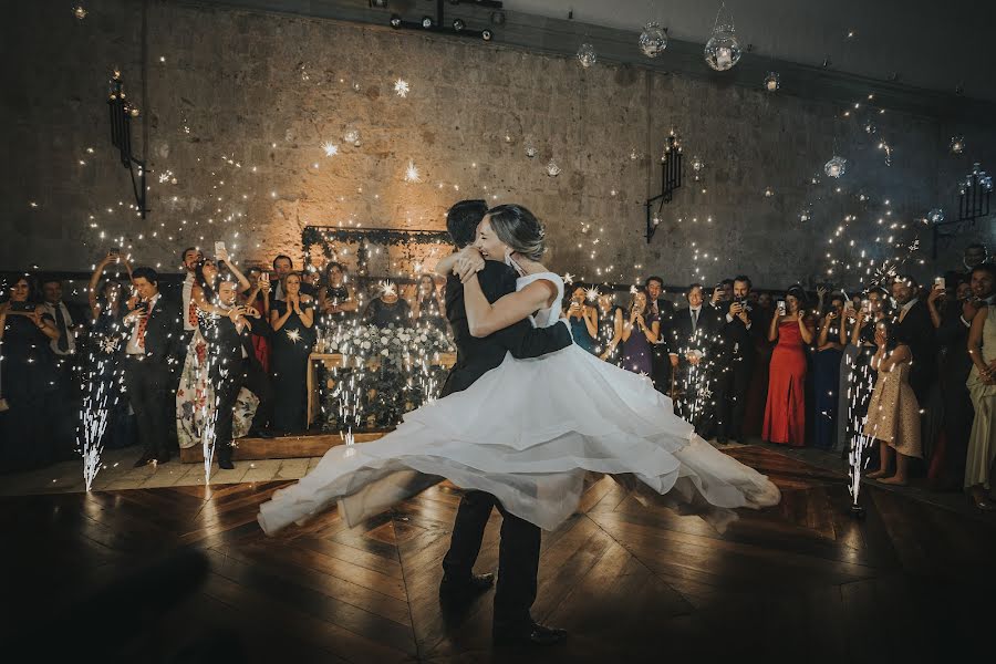 Fotógrafo de casamento Chucho Potts (chuchopotts). Foto de 1 de setembro 2022