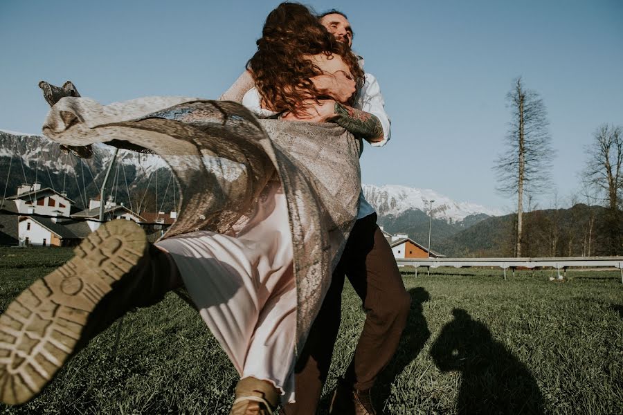 Fotografo di matrimoni Nastya Okladnykh (nastyaok). Foto del 26 novembre 2018