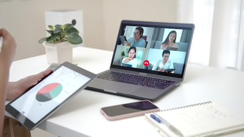 Sabrina_Albezzano_Services_ChinaOnline