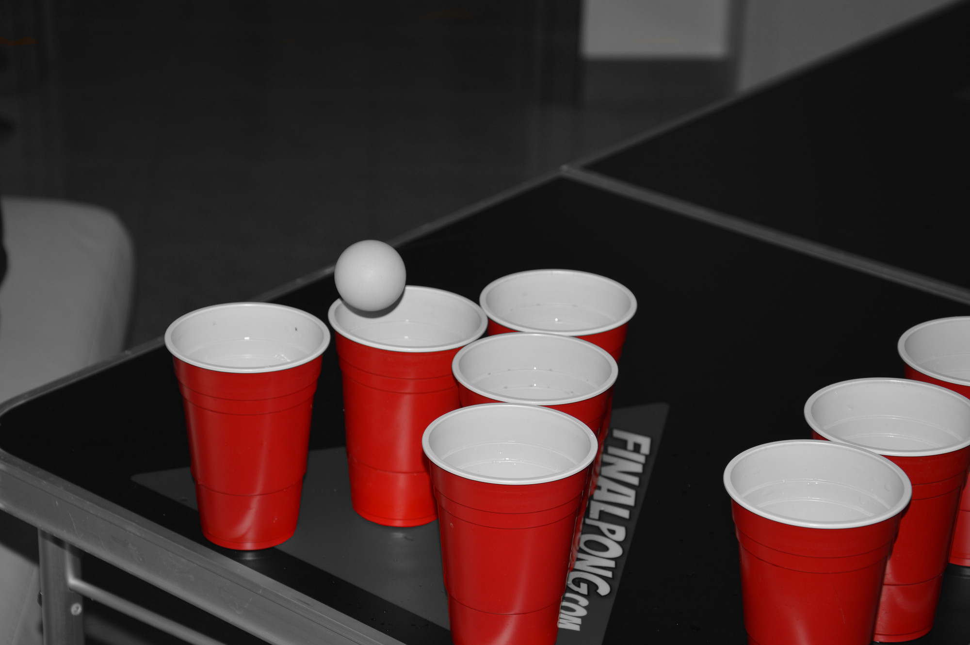 Beer Pong di Mirco Cremonese