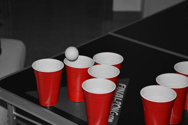 Beer Pong di Mirco Cremonese