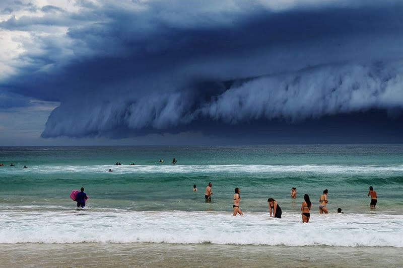 Nuvens de prateleira, as sinistras nuvens tsunamis