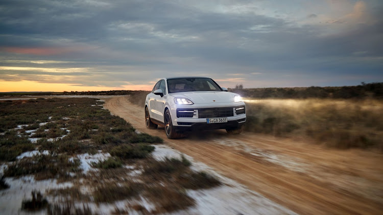 New Matrix LED headlights as standard across the Cayenne range.