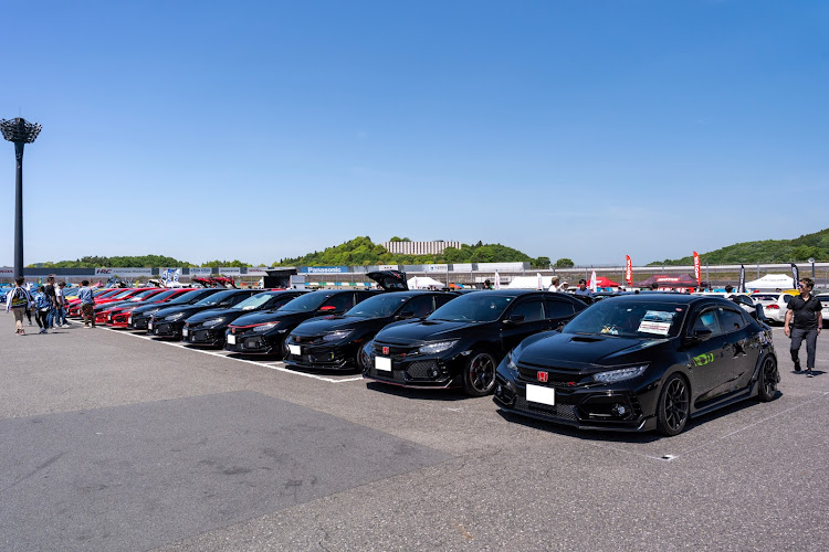 シビックタイプRのHonda All Type R World Meeting 2024・タイプRは最高です(*ˊ˘ˋ*)・目の保養MT・来年も開催を宜しくお願いします。に関するカスタム事例の投稿画像17枚目