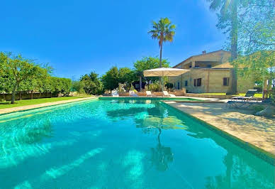 Villa with pool and terrace 2