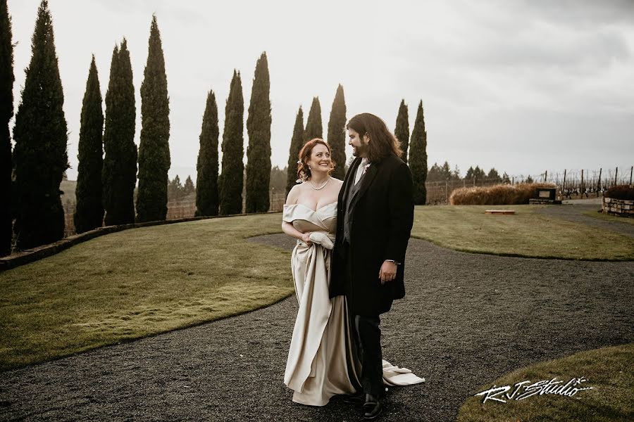 Wedding photographer Robert (rjstudio). Photo of 30 December 2019