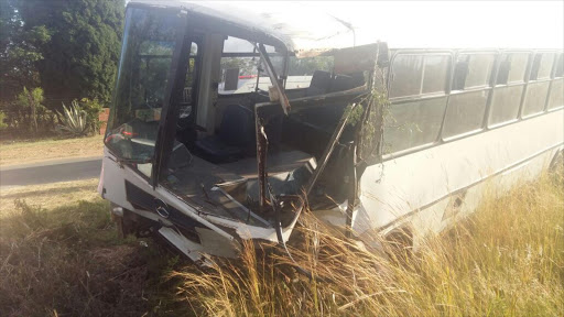 25 children were injured in Mnandi after a bus collided with a car on Monday morning.