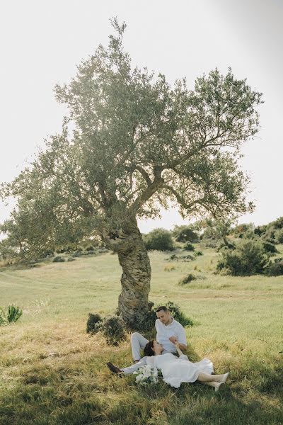 Fotógrafo de casamento Polina Belousova (polinabelousova). Foto de 16 de abril