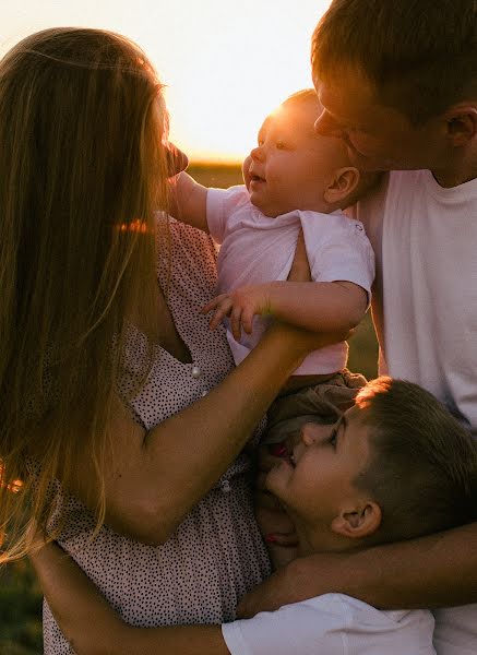 Fotografo di matrimoni Natalya Shigidina (tashashishka). Foto del 27 marzo 2022