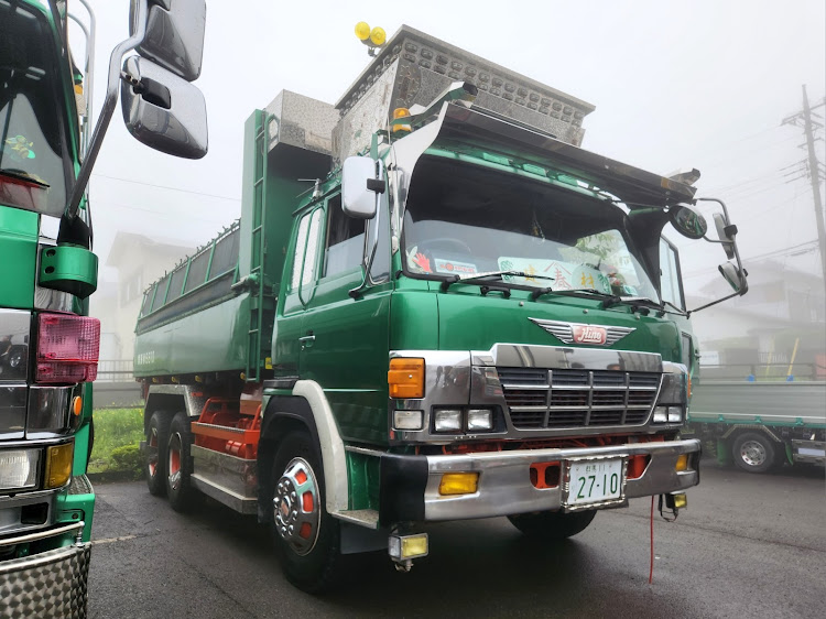 遠藤さんが投稿したはたらくくるま・classictruck・decotora truck・デコトラに関するカスタム事例の投稿画像10枚目