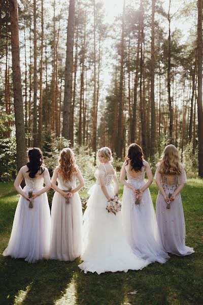 Wedding photographer Polina Romanycheva (polishawork). Photo of 7 April 2022