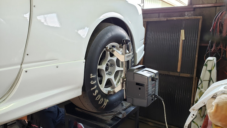 シルビアのアライメント調整・今日も一日お疲れ様でした。に関するカスタム事例の投稿画像2枚目