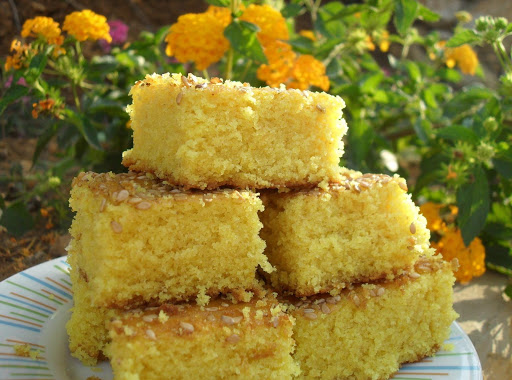 Turmeric Cake - Sfoof