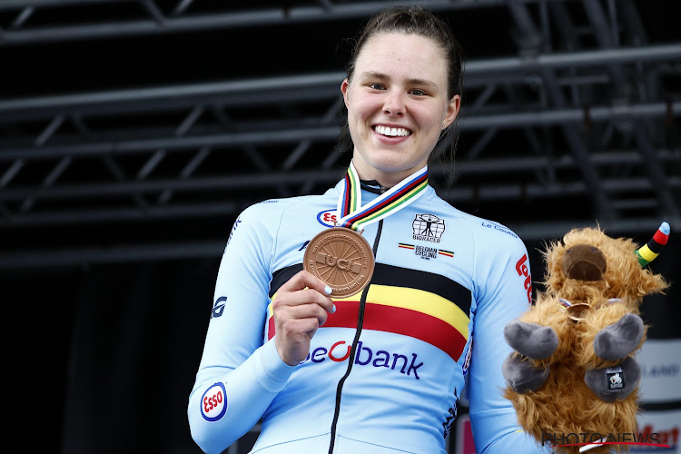 Kan Julie De Wilde na haar bronzen medaille wereldtop in het tijdrijden worden? "Ik heb dit altijd al graag gedaan"