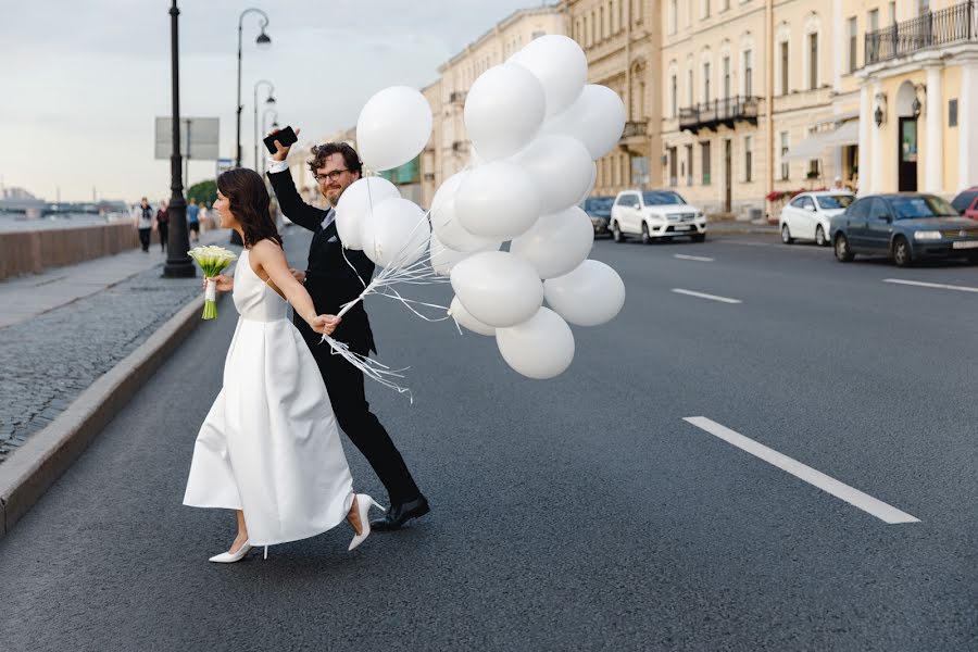 Düğün fotoğrafçısı Vladimir Petrov (vladimirpetrov). 24 Haziran 2019 fotoları