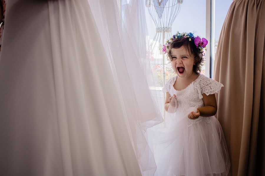 Fotógrafo de casamento Mile Vidic Gutiérrez (milevidicgutier). Foto de 25 de janeiro 2021