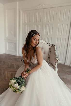 Fotógrafo de casamento Evgeniya Kashtan (evgeniakashtan). Foto de 4 de abril 2020