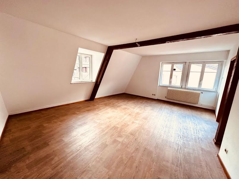 Location  duplex 3 pièces 94 m² à Obernai (67210), 830 €