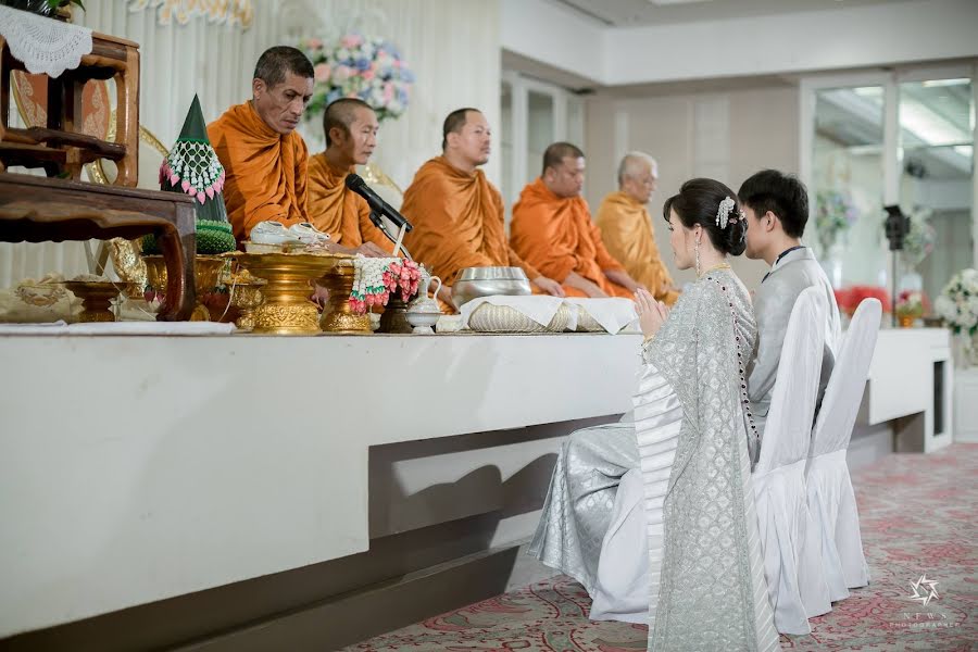 Fotógrafo de casamento Thongpol Thamdee (thamdee). Foto de 7 de setembro 2020