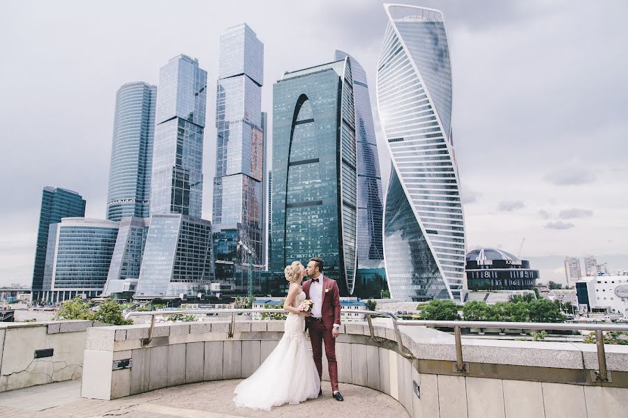 Wedding photographer Nikita Parkhomenko (nikita9889). Photo of 17 September 2017