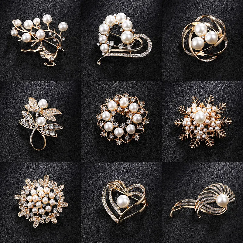 Met strass ingelegde parelbroche Anti-blootstellingsaccessoires Bescherming met stijl en elegantie Voeg glans toe en bedek discreet Voorkom ongewenste inkijk