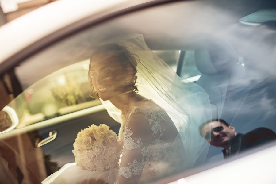 Fotografo di matrimoni Mirko Turatti (spbstudio). Foto del 4 maggio 2017