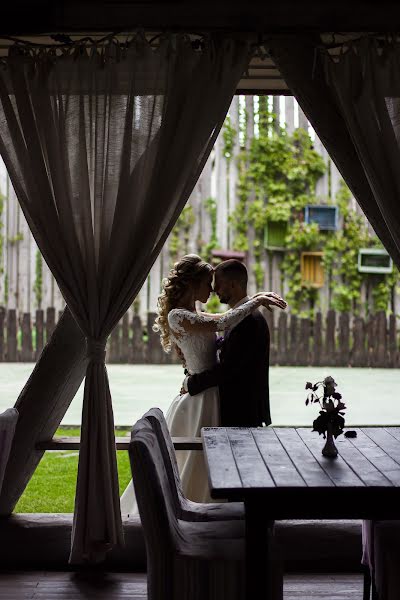 Fotógrafo de bodas Yuliya Pavlova (yulpavlova). Foto del 9 de febrero 2019