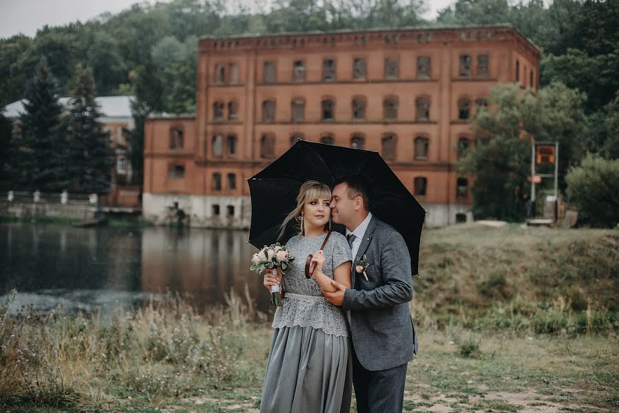 Wedding photographer Ulyana Titova (titovaulyana). Photo of 6 August 2019