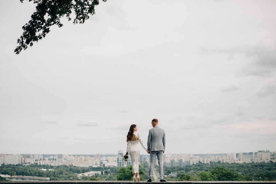 Fotógrafo de casamento Bohdan Danyliuk (danyluk). Foto de 24 de novembro 2023