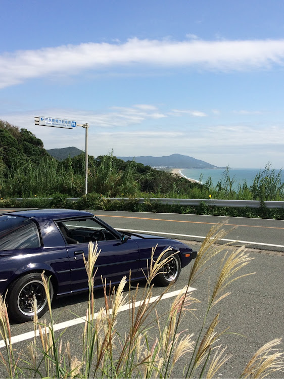 RX-7のフォロワーの皆様ありがとうございます<(_ _)>・ドライブ・SA22C サバンナRX-7に関するカスタム事例の投稿画像1枚目