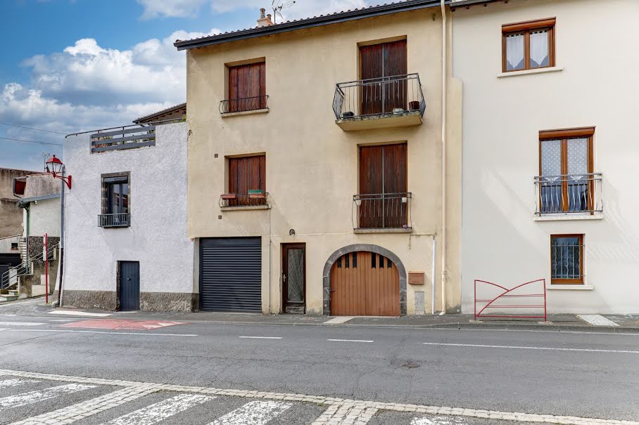 Vente maison 3 pièces 75 m² à Ceyrat (63122), 140 000 €