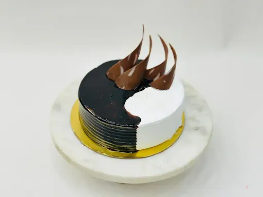 Choco Vanilla Cake...