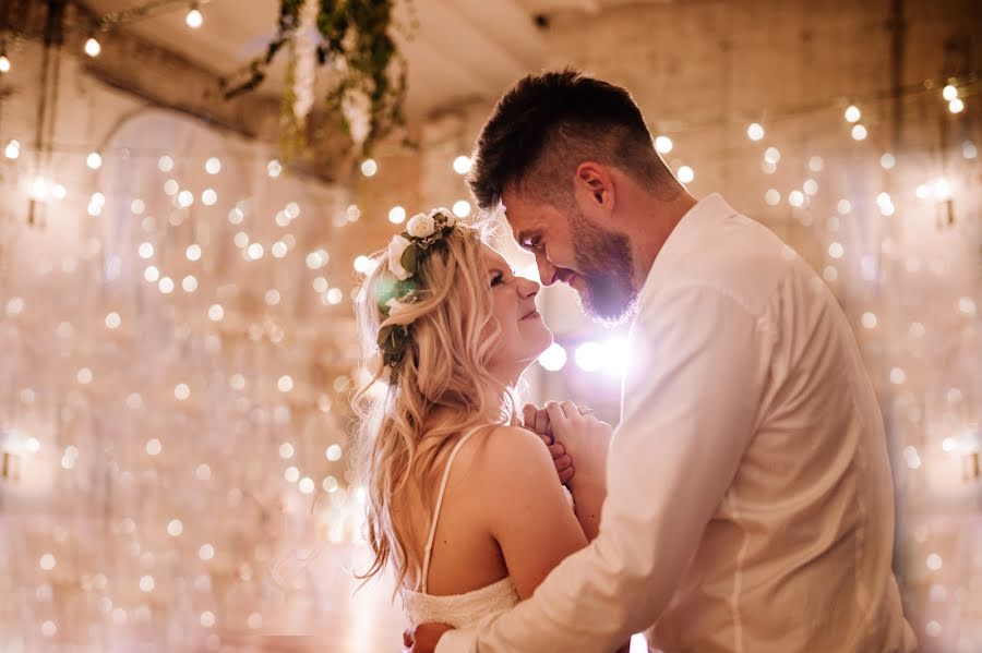 Fotógrafo de casamento Dorota Bukowska-Kmin (bukowskakmin). Foto de 9 de setembro 2023