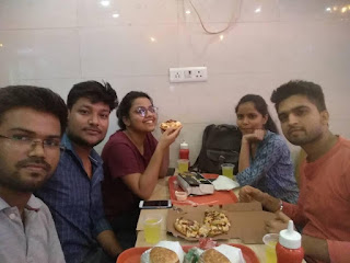 Neeraj Gupta at Roms Pizza, Laxmi Nagar,  photos