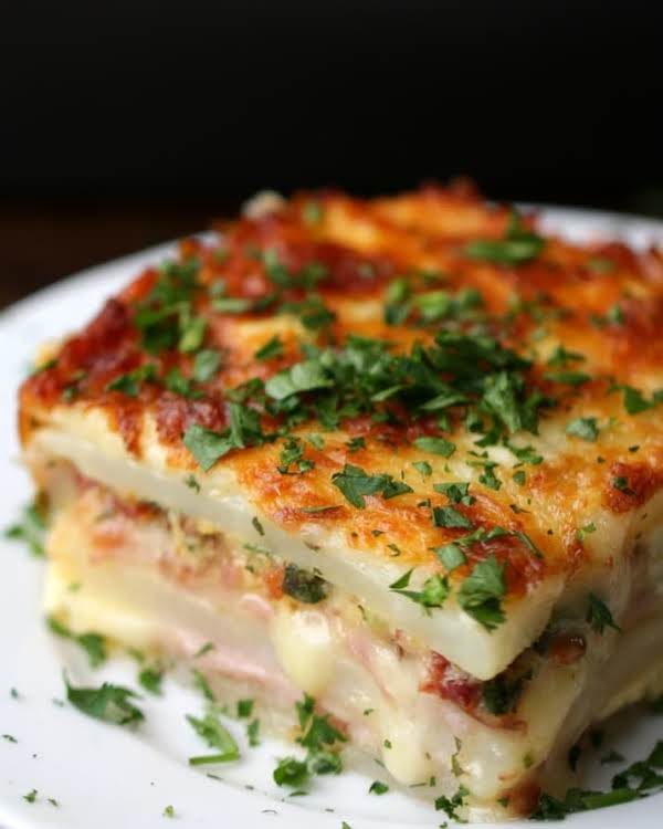 Layered Ham and Potato Casserole_image