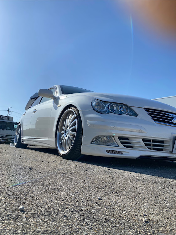 マークXの友達募集・DIY・車高調整・12月に関するカスタム事例の投稿画像1枚目